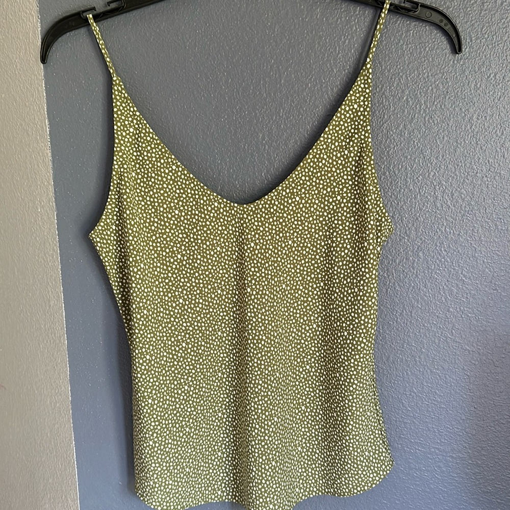 A&F tank top
Size: XS
Never worn.